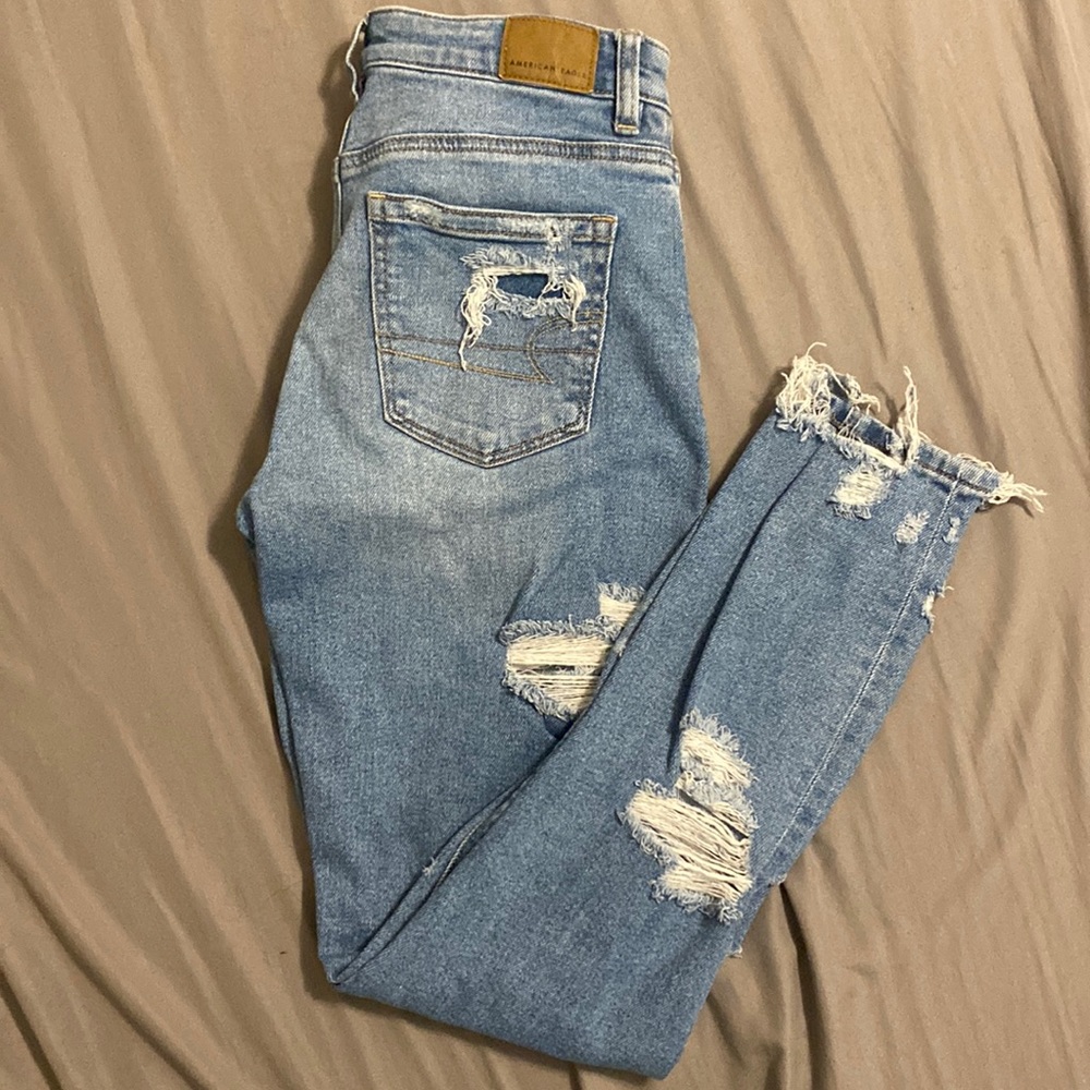 American Eagle mom jeans